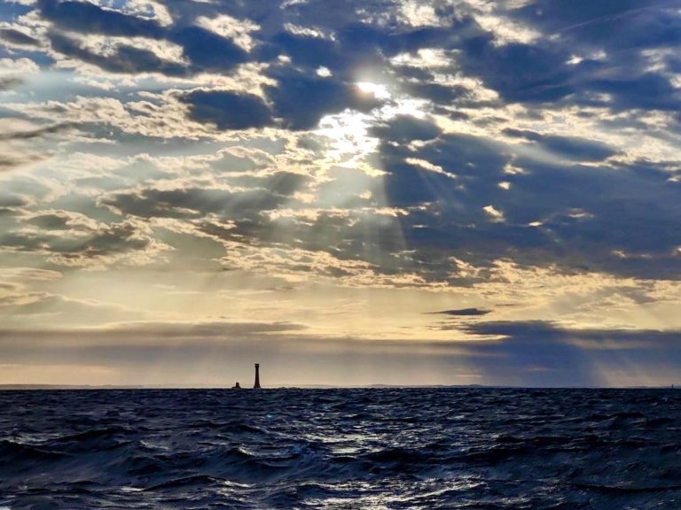 Everything About Plymouth Weather, Things To Do & Other Details