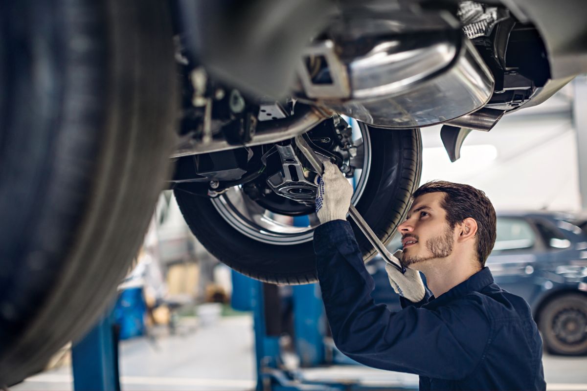 Auto Repair Store