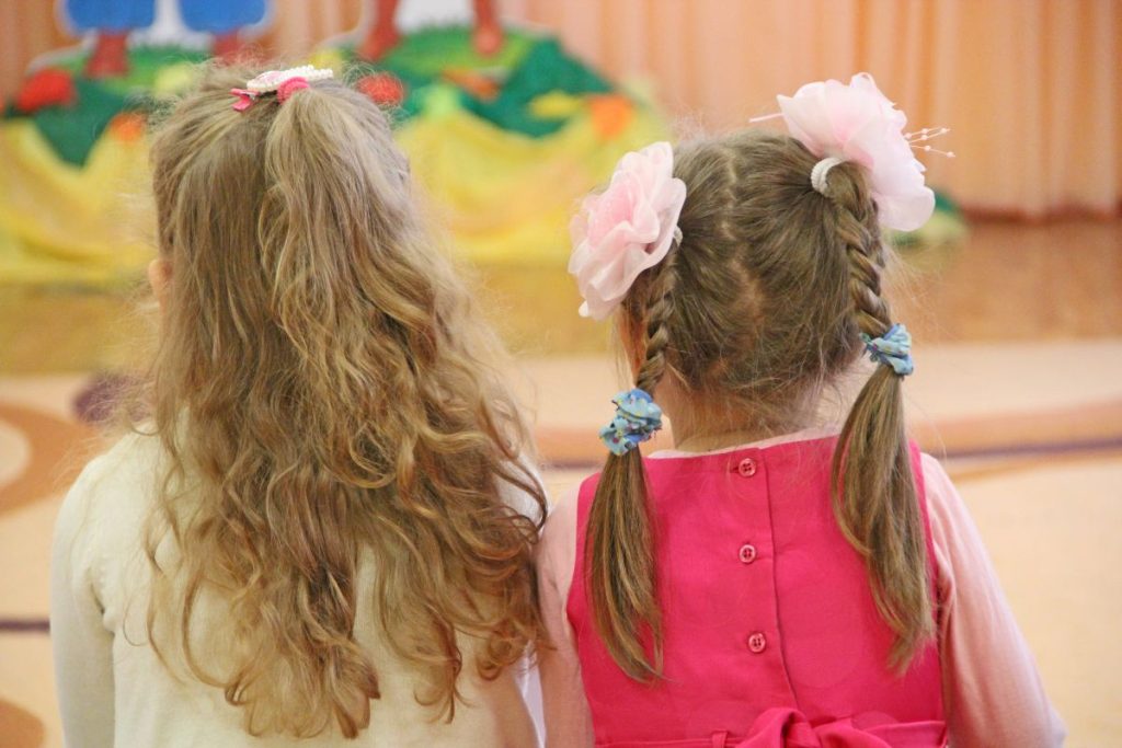 Girls hairstyles for school